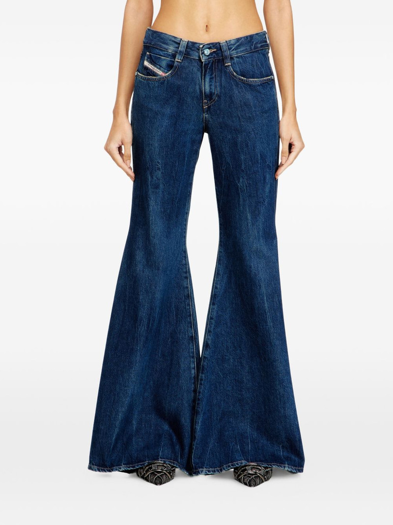 1970 D-Bleess 09n61 flared low-waist jeans 3