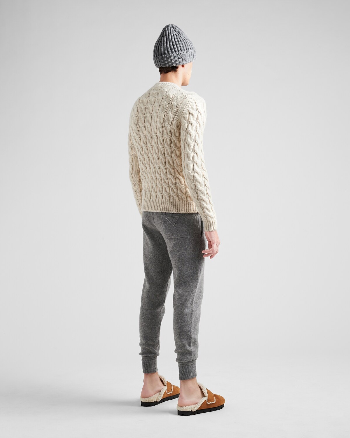 Alpaca cable-knit sweater - 5