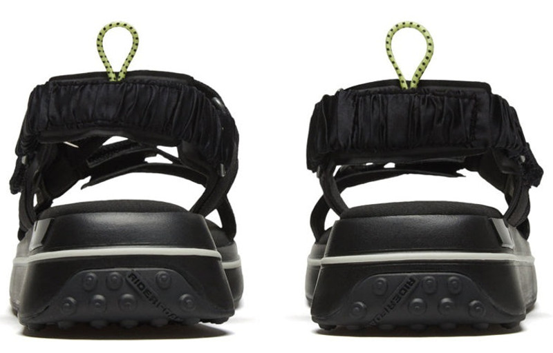 PUMA (WMNS) PUMA Liu Wen x Future Rider Sandals 'Fluorescent Braid - Black' 374726-02 outlook