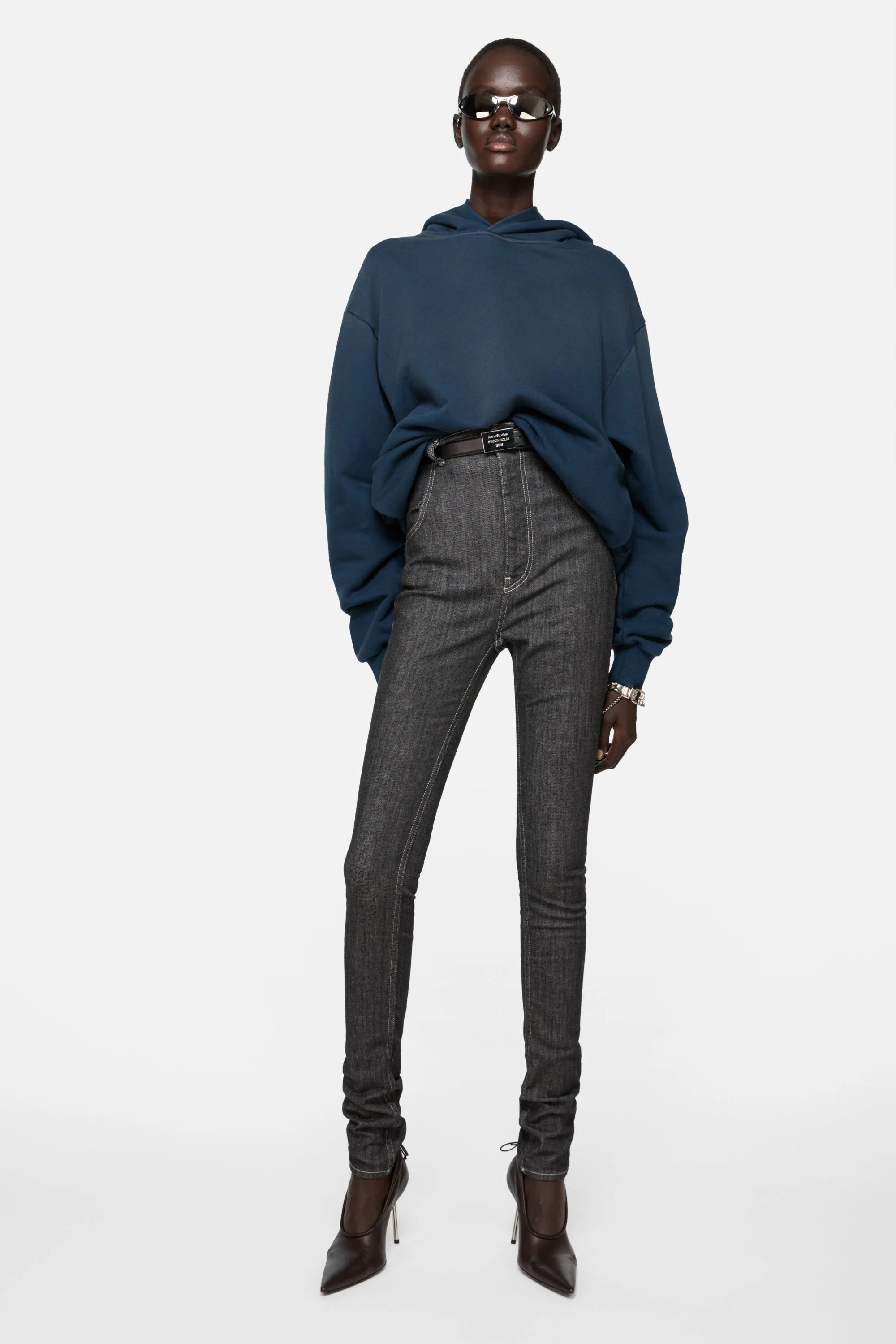 Logo hooded sweater - Deep blue - 3