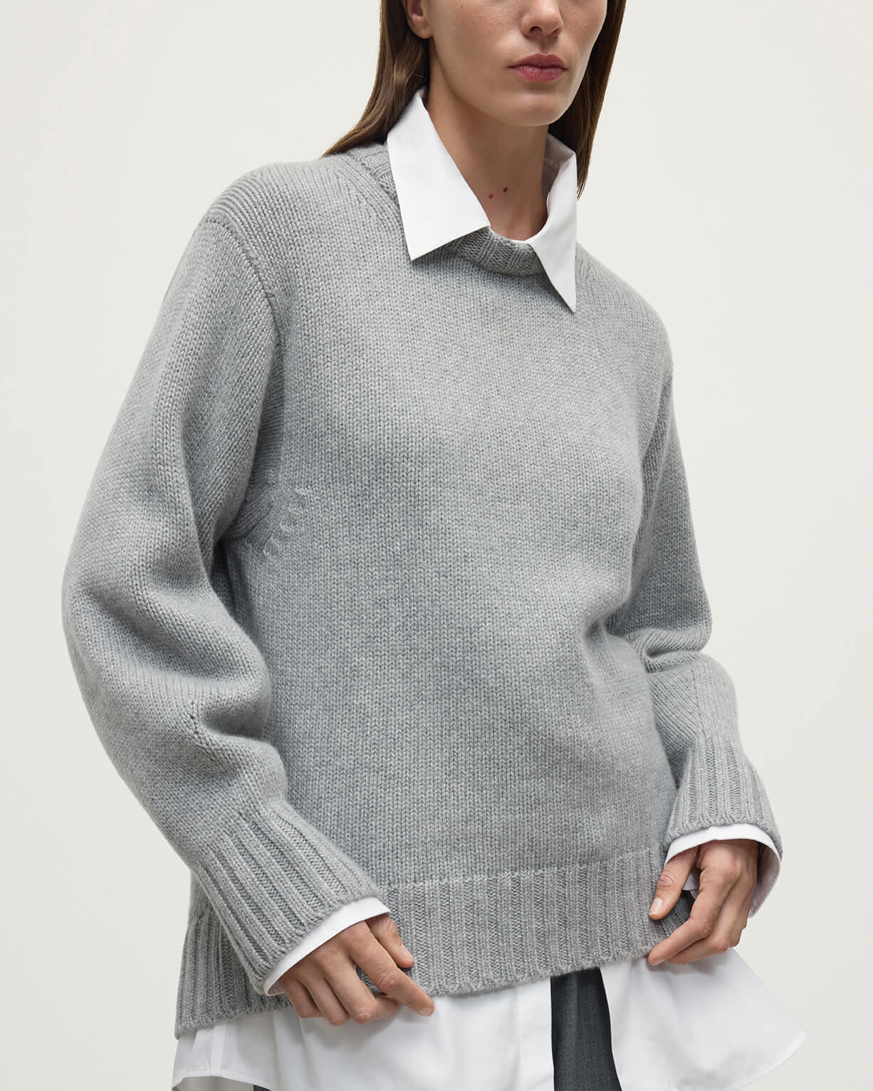 Relaxed Grey Cashmere Jumper - 5