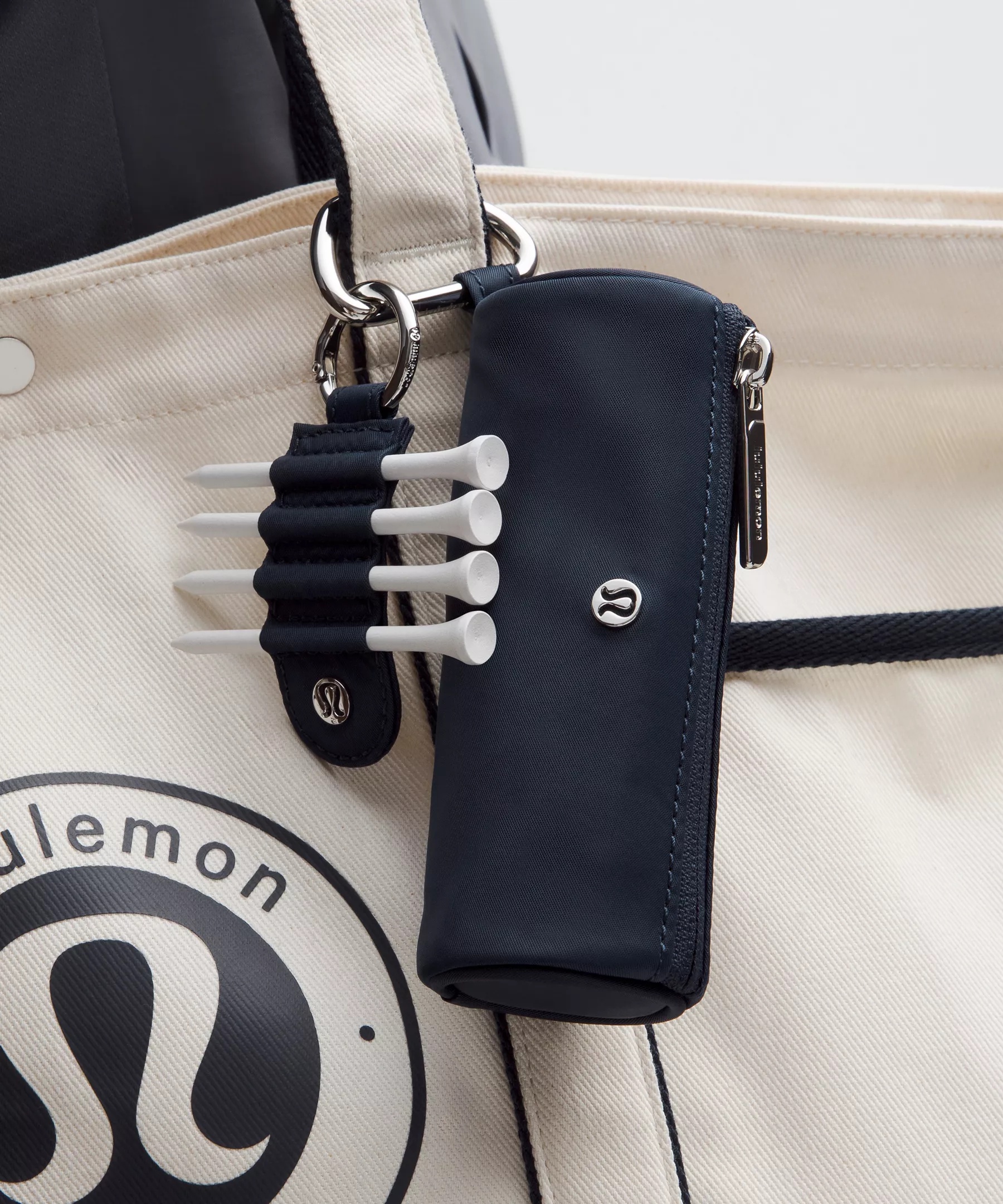 Easy Clip Nano Golf Pouch - 2