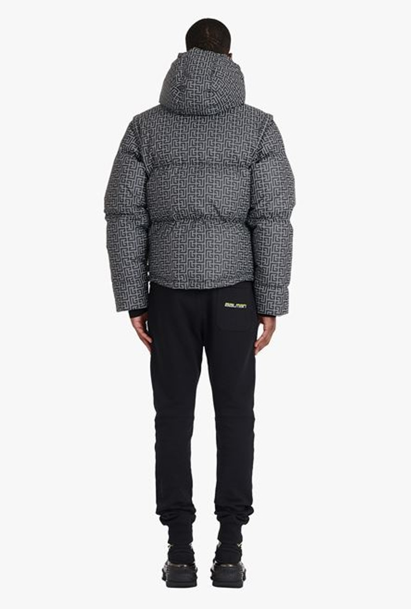 Capsule After ski - Ivory and black reflective quilted coat with Balmain monogram 3