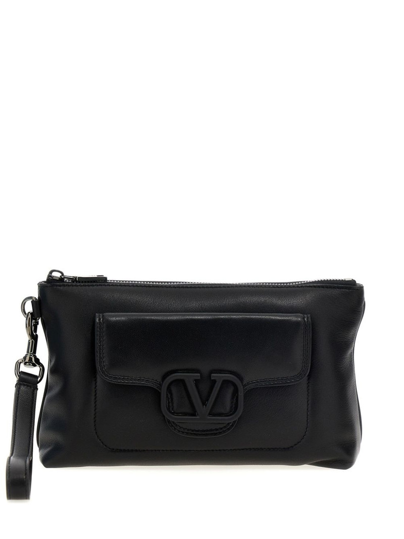 VLogo clutch bag 1