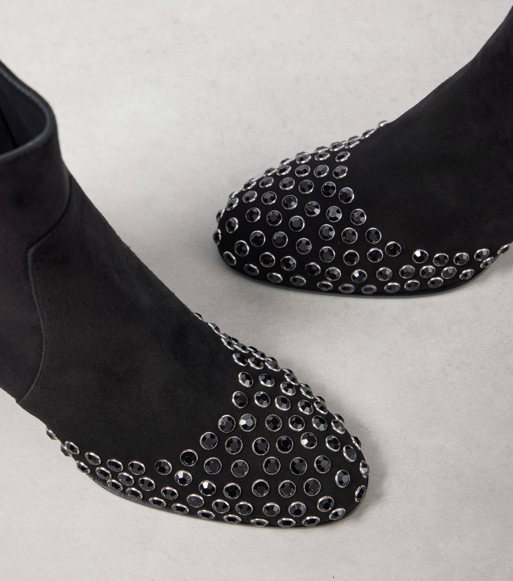 Embellished suede ankle boots - 5