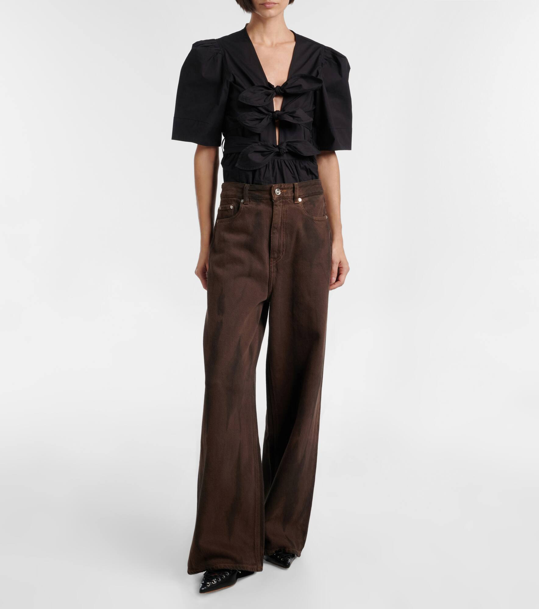 High-rise wide-leg jeans - 7