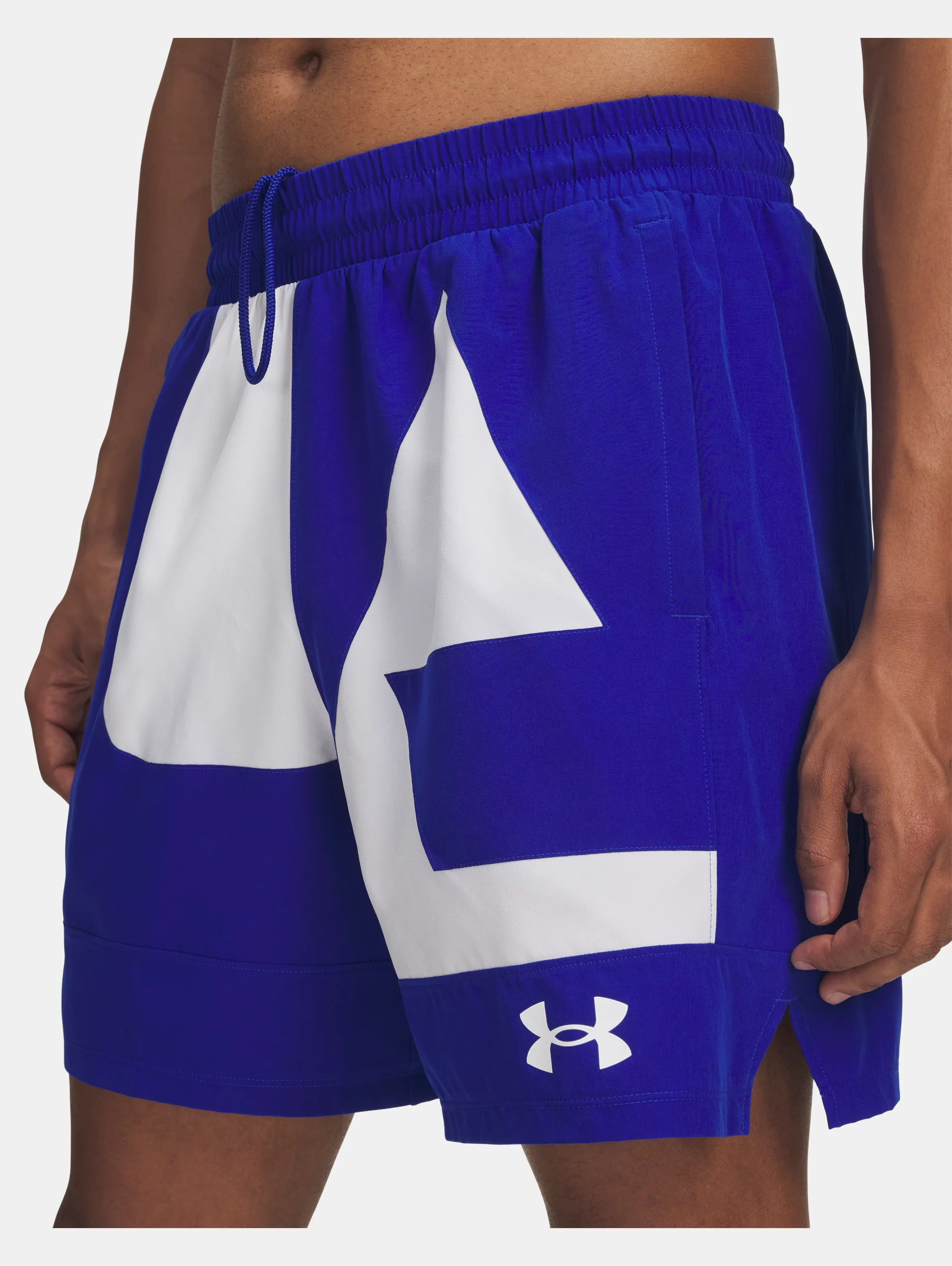 UA Zone Woven Graphic - 4