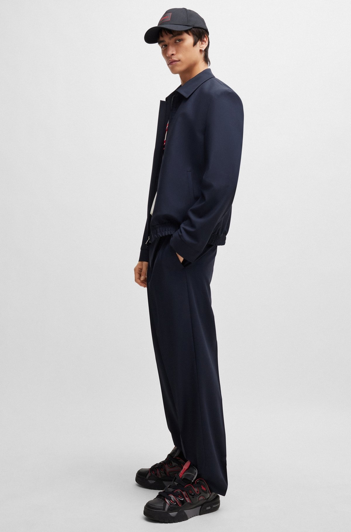 MODERN-FIT SUIT IN PERFORMANCE-STRETCH CLOTH - 2
