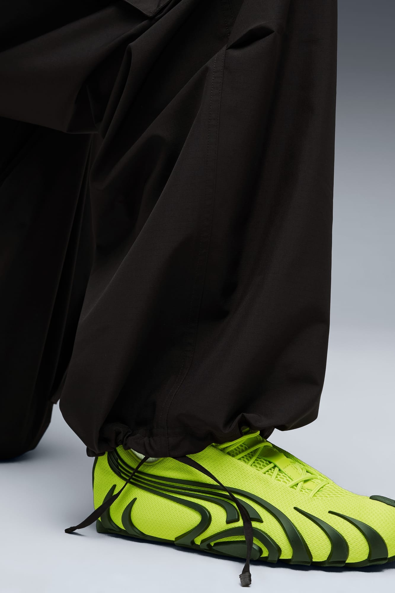 FUTURE.PUMA.ARCHIVE Pants Unisex - 4
