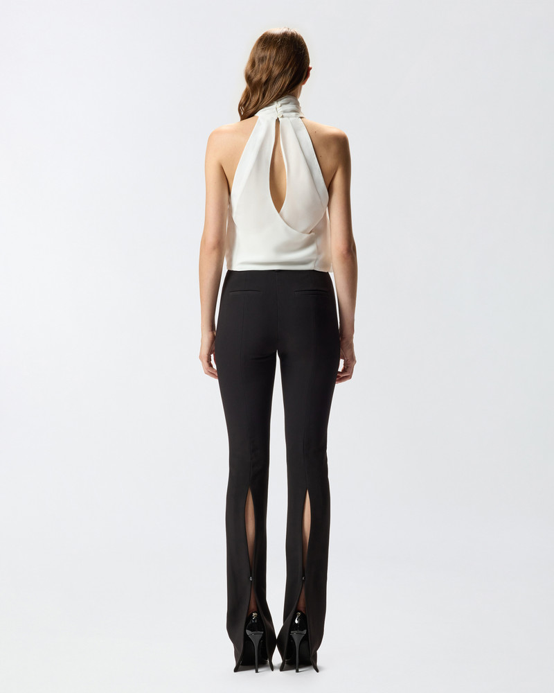 HALTERNECK TOP WITH REAR OPENING 4