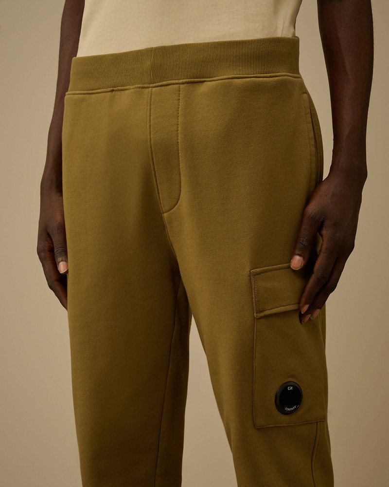 Diagonal Raised Fleece Cargo Lens Sweatpants 5