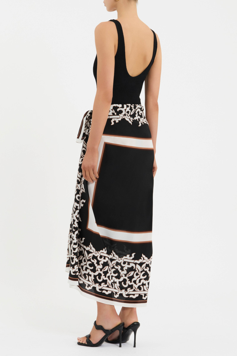 Sundia Sarong 4