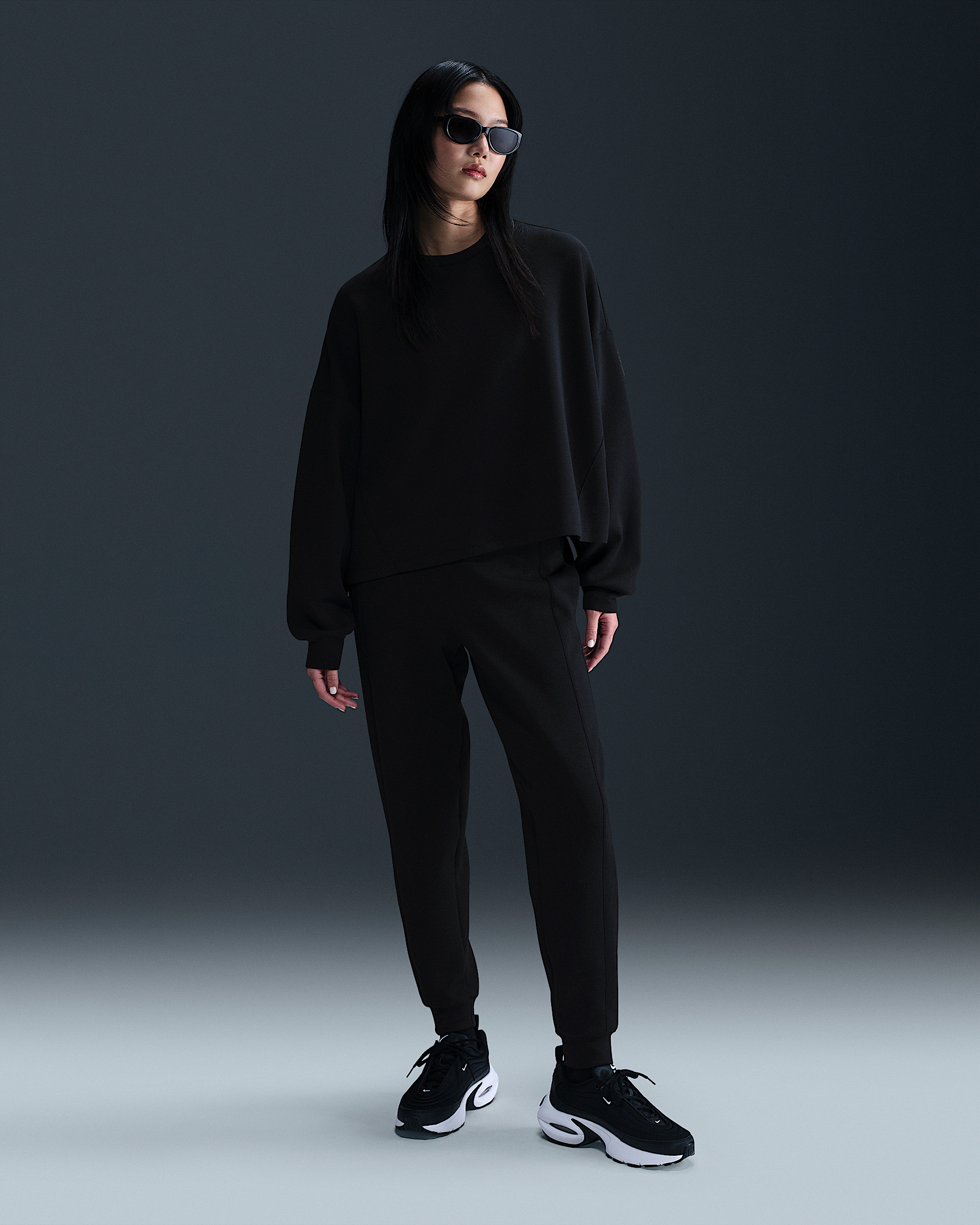 Nike 24.7 ImpossiblySoft Women's Dri-FIT Oversized Crew-Neck Top - 4