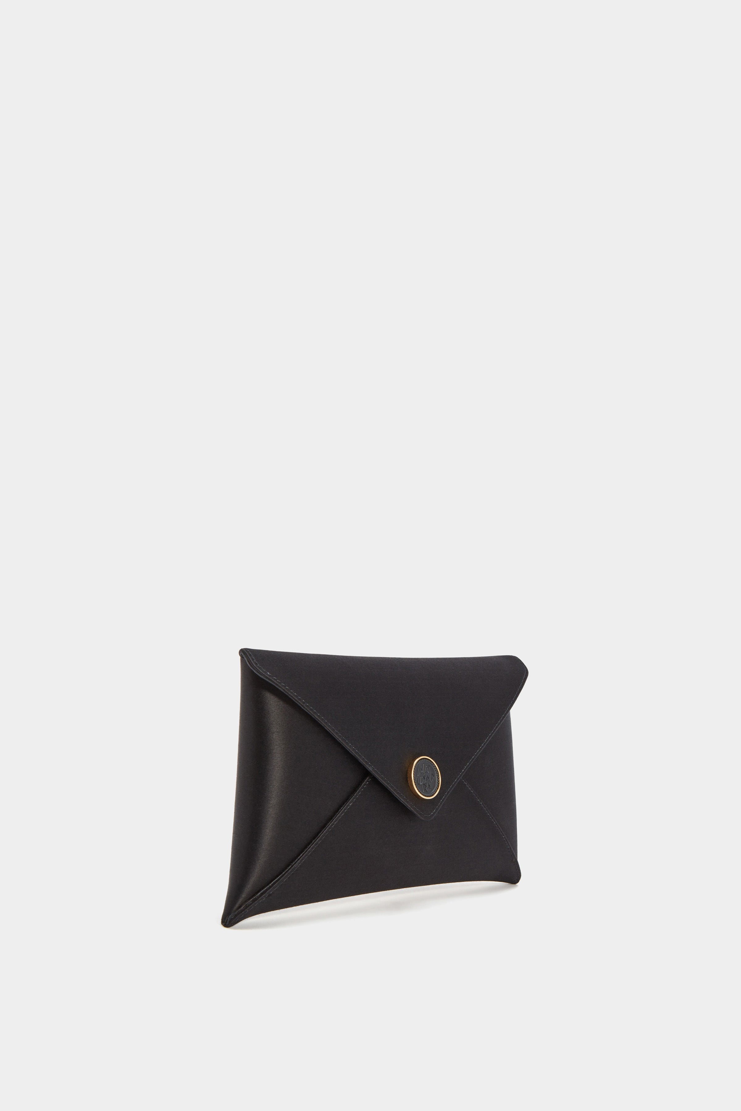 'MEDALLION' ENVELOPE CLUTCH SATIN - 4