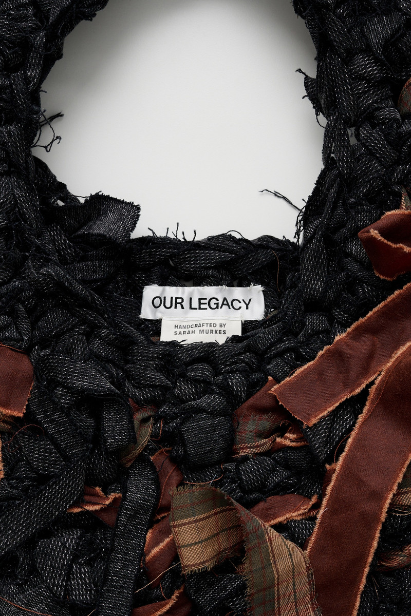 Our Legacy Crochet Bag Oxblood Black Chain Twill outlook