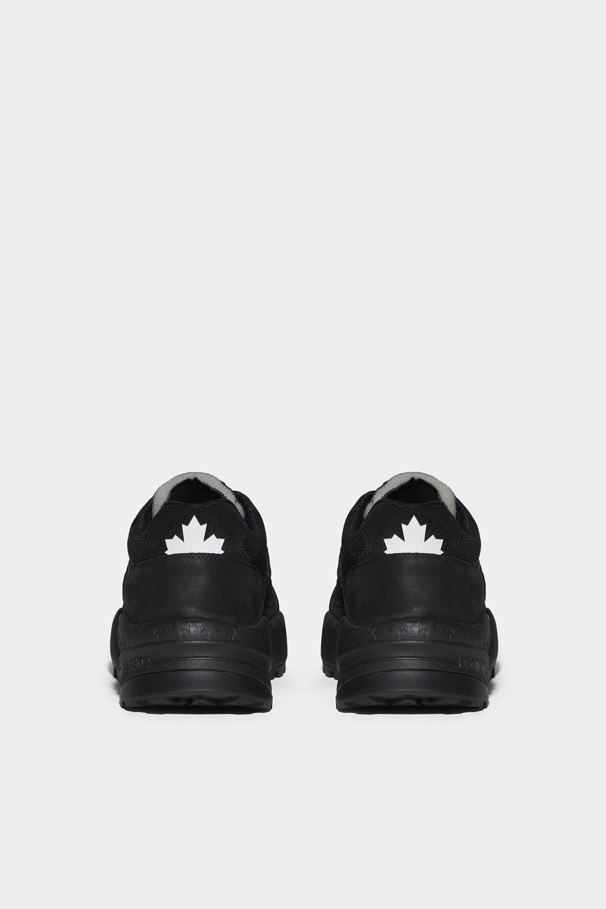 FREE SNEAKERS - 2