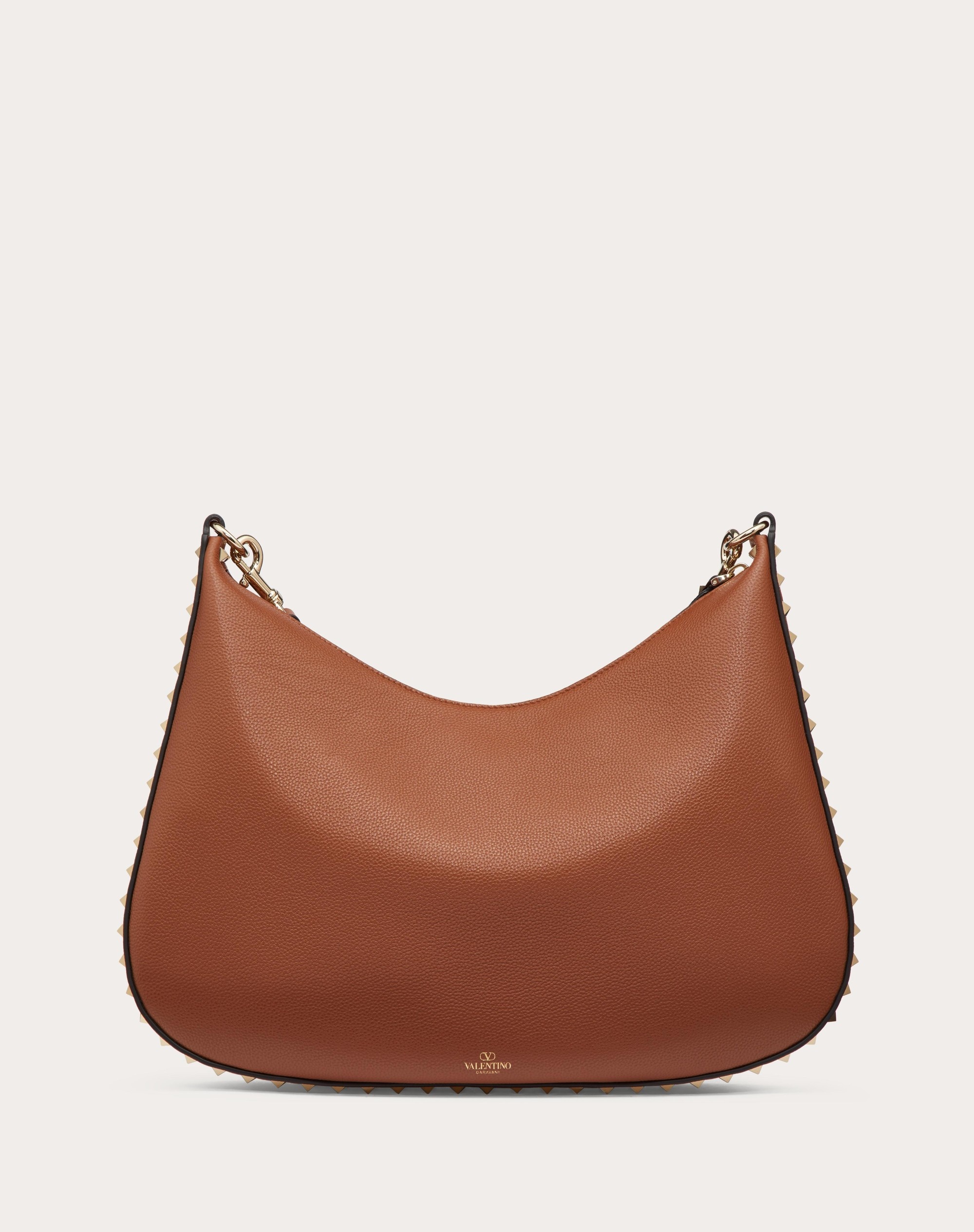 ROCKSTUD HOBO BAG IN GRAINY CALFSKIN - 3