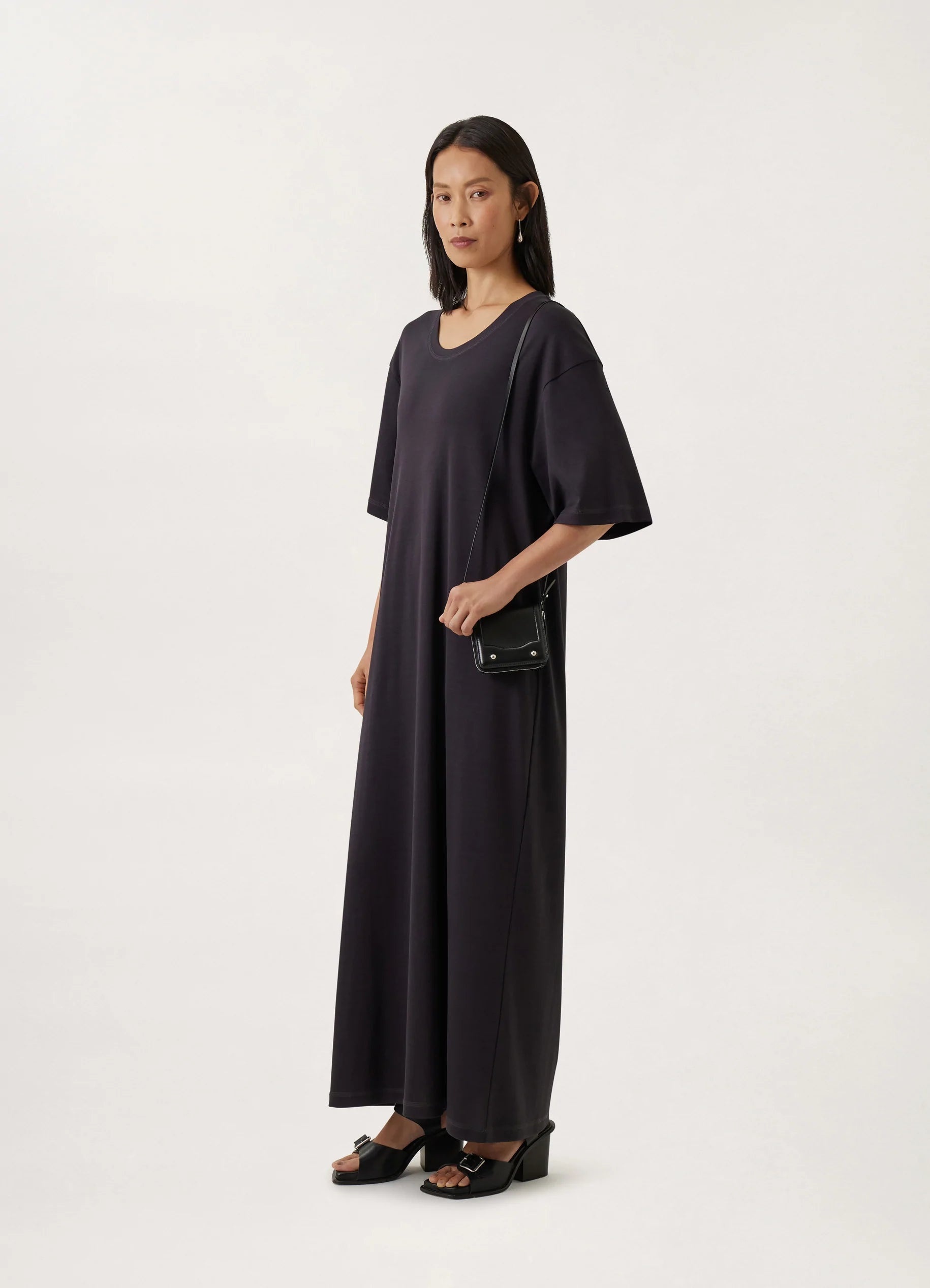 RIB T-SHIRT DRESS
RIB JERSEY - 5