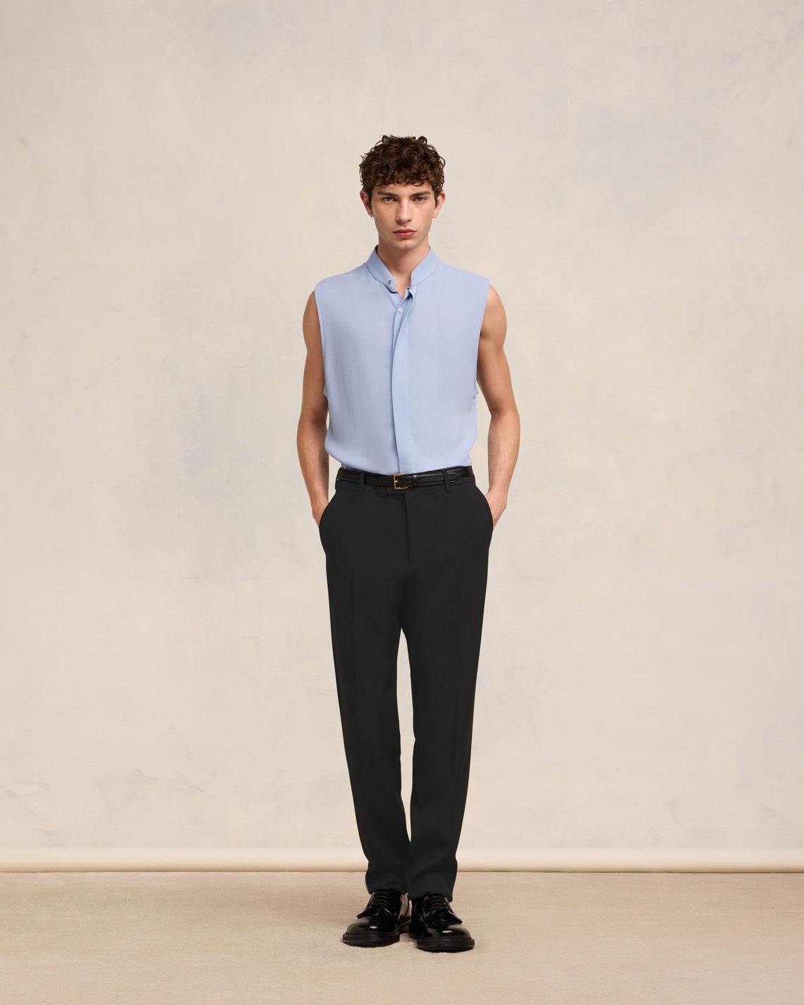 パンツ AMI PARIS WOOL CIGARETTE TROUSERS AMI Paris straight-leg Wool Trousers | Black | FARFETCH