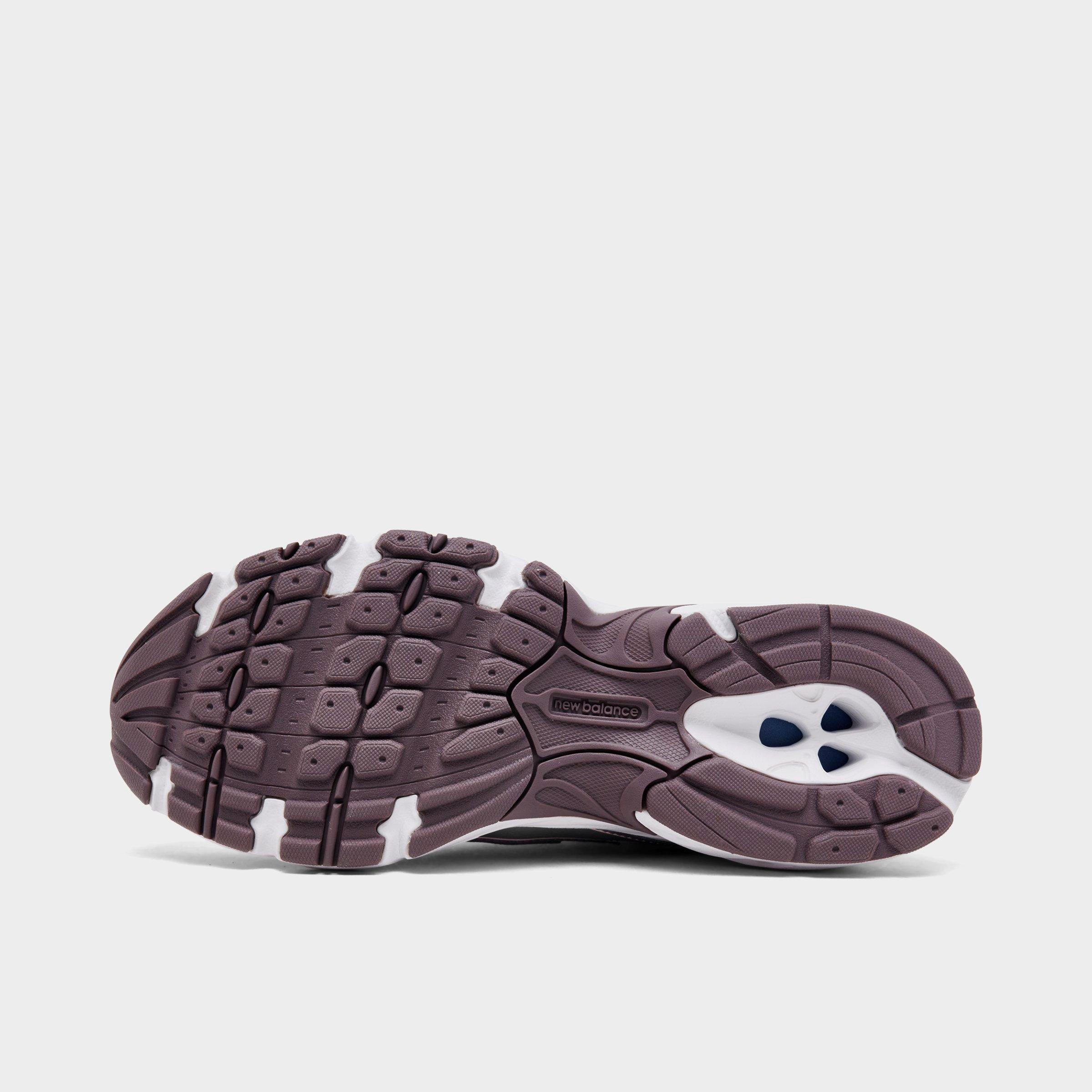 Women's New Balance 740 Casual Shoes - 6
