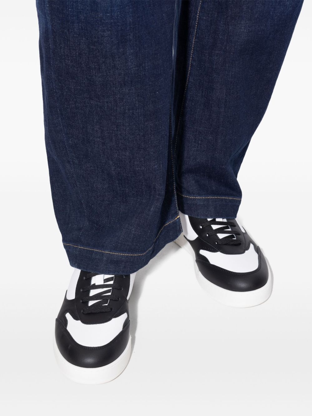 low-top sneakers - 5