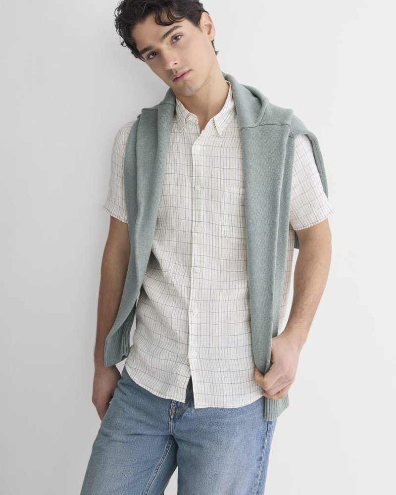 EVERLANE THE CLASSIC SHORT-SLEEVE SHIRT IN LINEN outlook