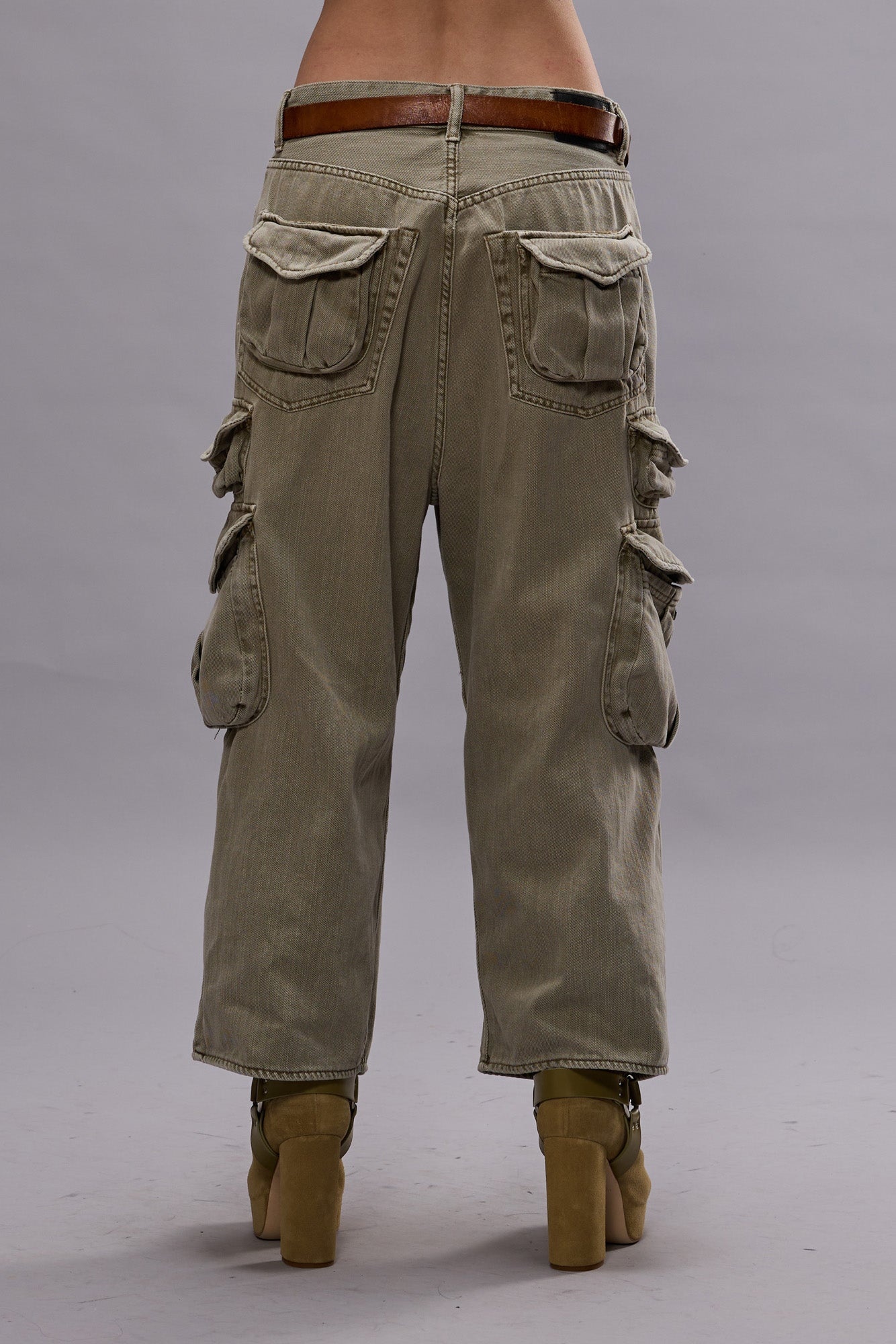 CROPPED MULTI POCKET CARGO - OLIVE GREEN GARMENT DYE - 3