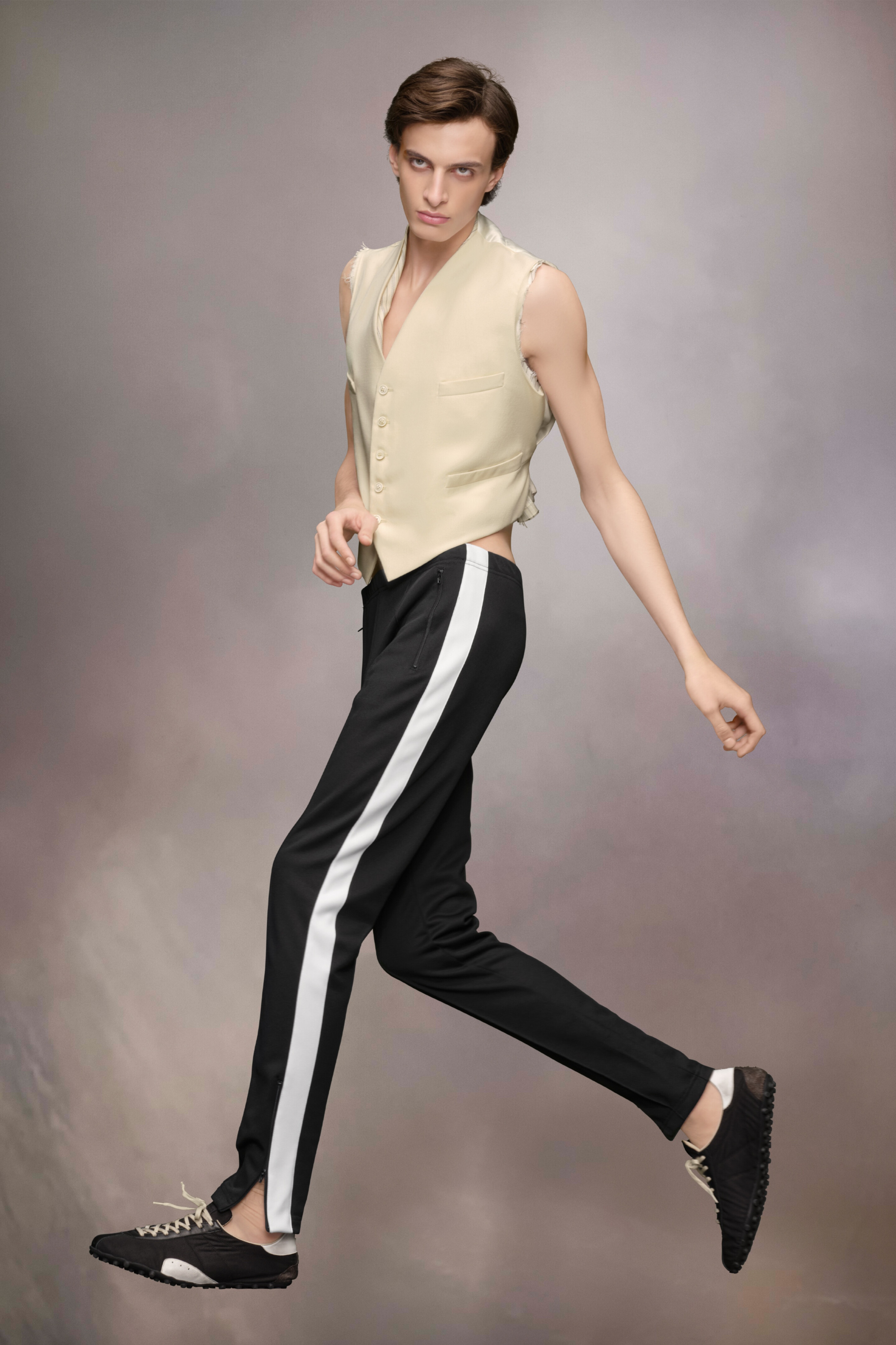Anonymity of the lining waistcoat - 4