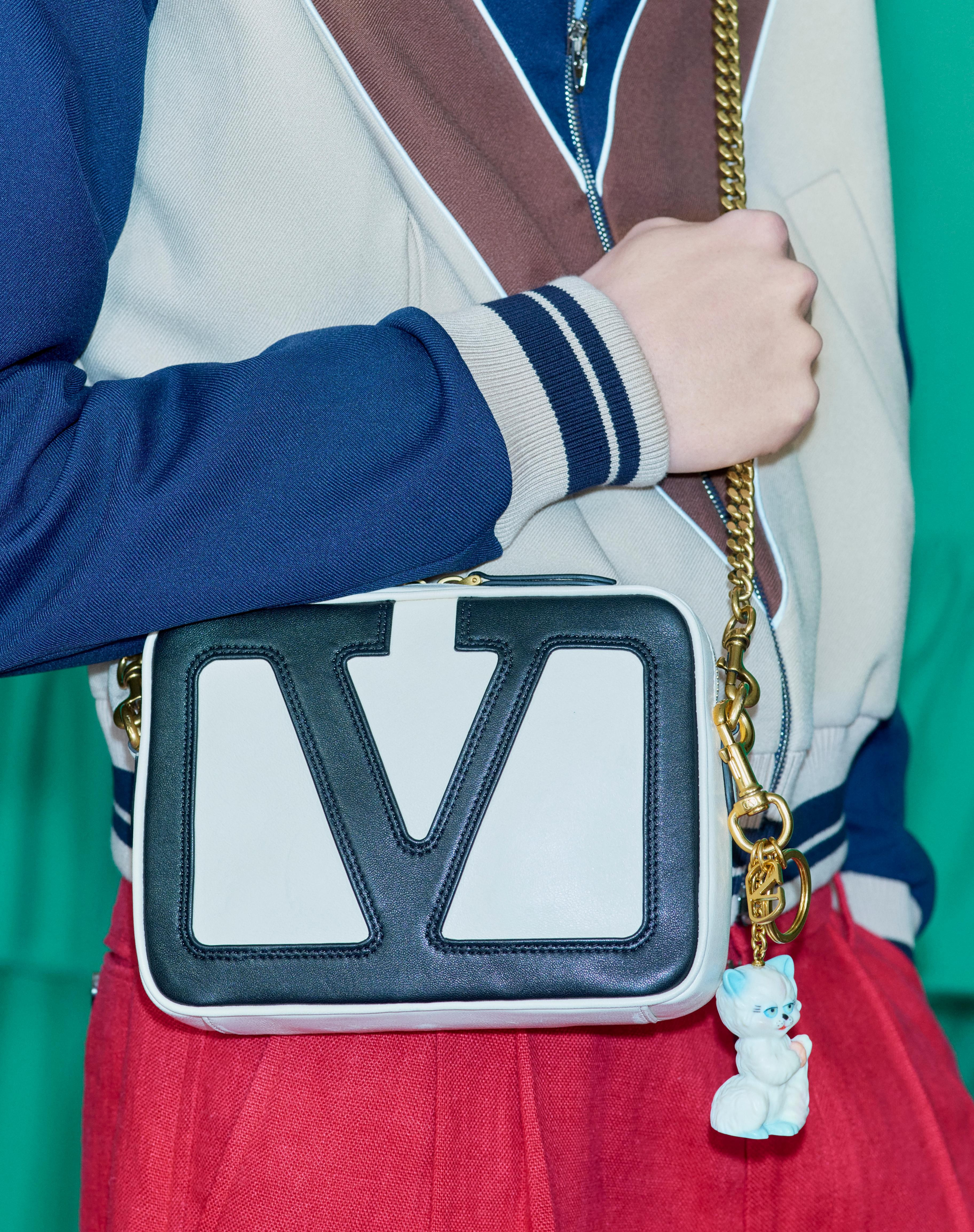 VALENTINO GARAVANI VIVA SUPERSTAR NAPPA LEATHER CROSSBODY BAG - 9