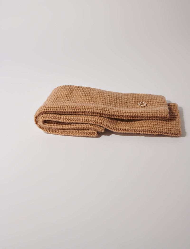 Wool and cashmere mittens 4