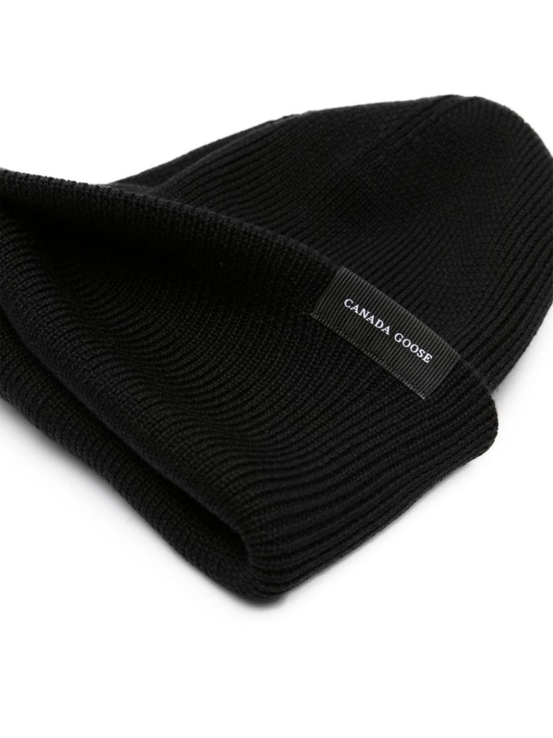 Canada Goose ribbed-knit wool beanie outlook