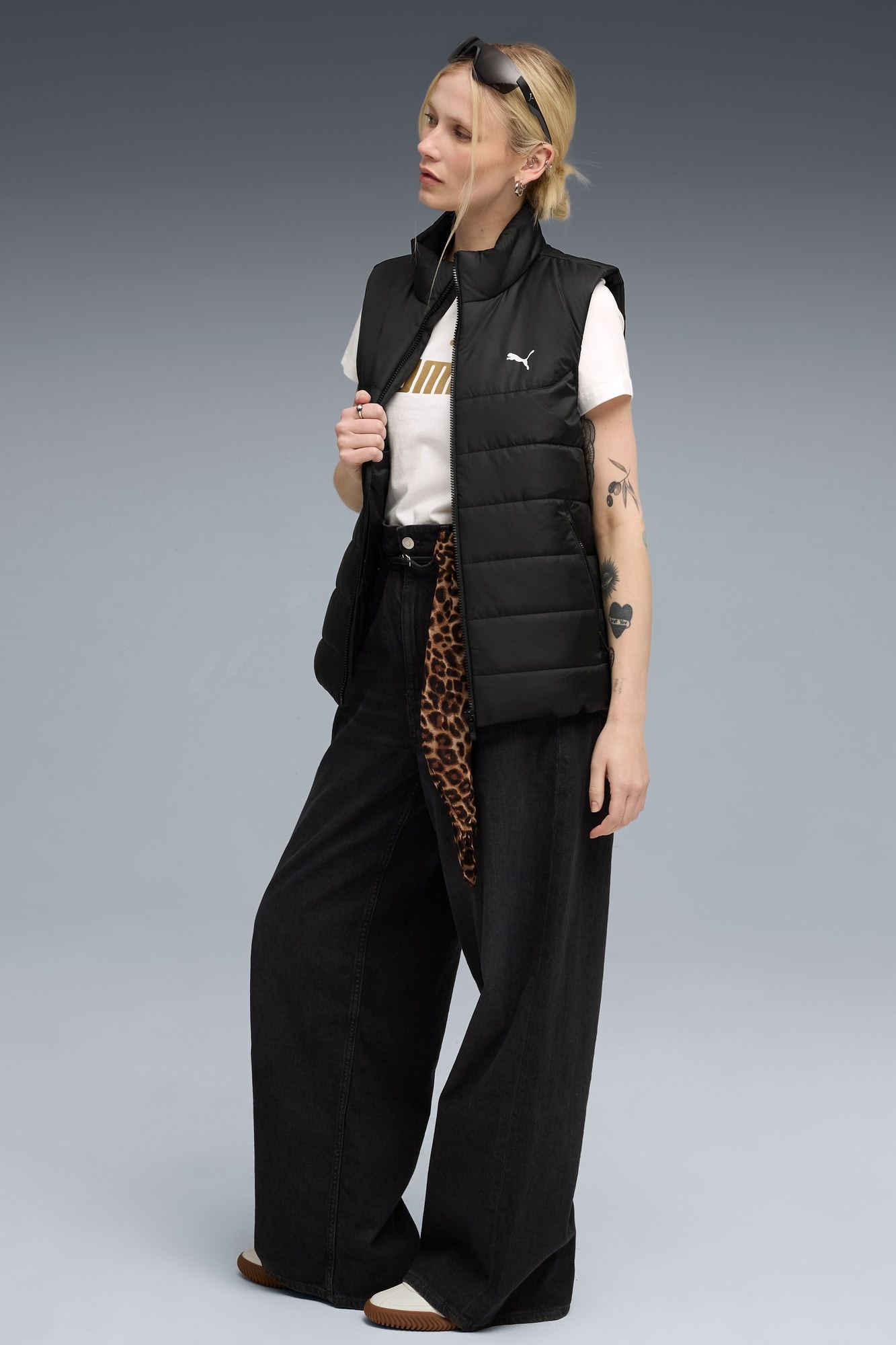 ESS Padded Vest Women - 5