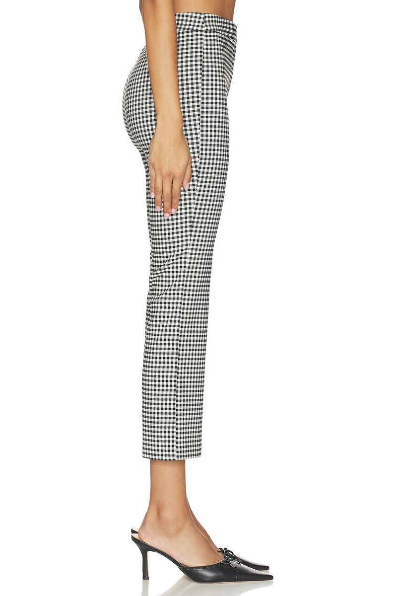 ASTR THE LABEL Alma Capri Pants outlook