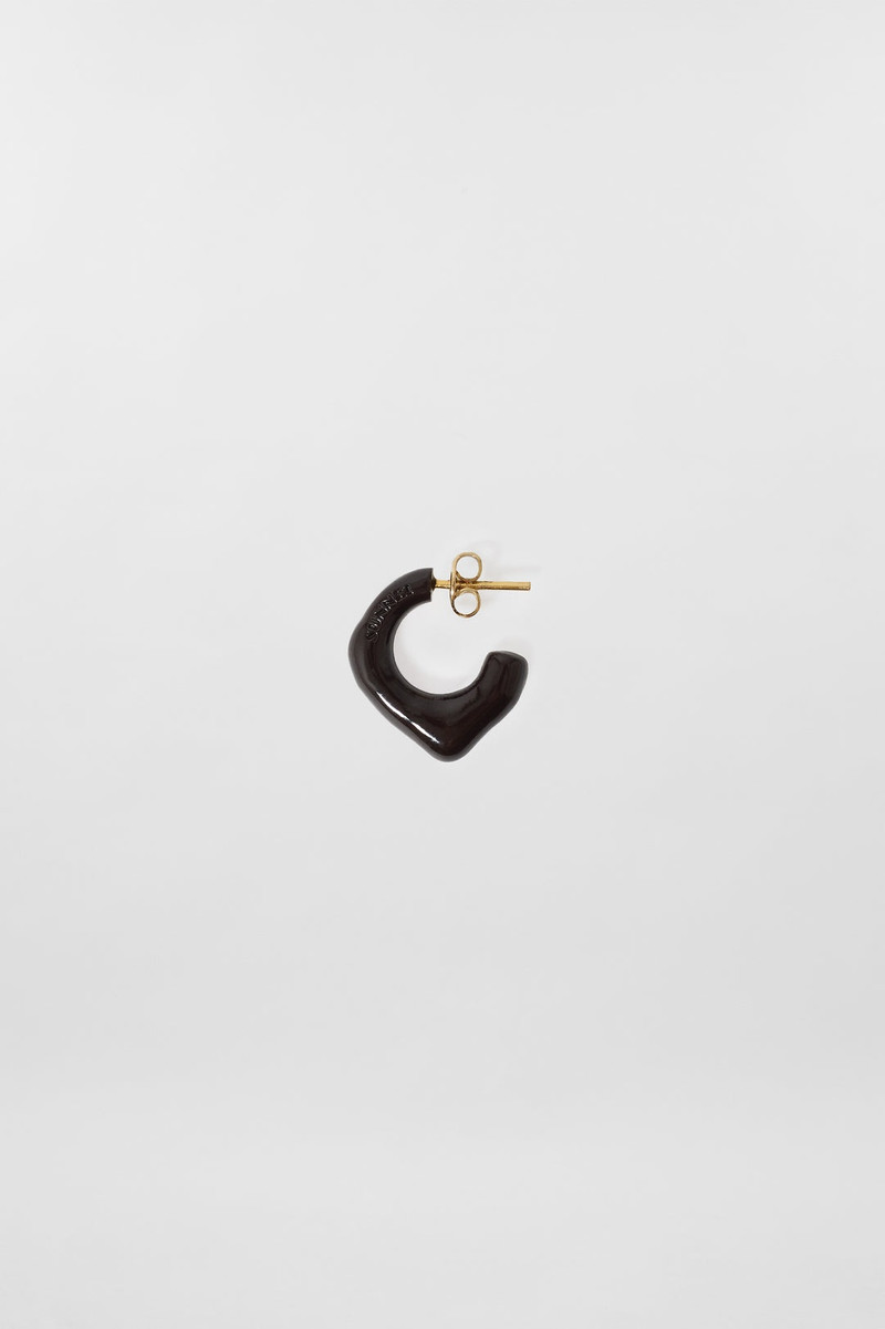 SINGLE METALLIZED EARRING / brown shiny 1