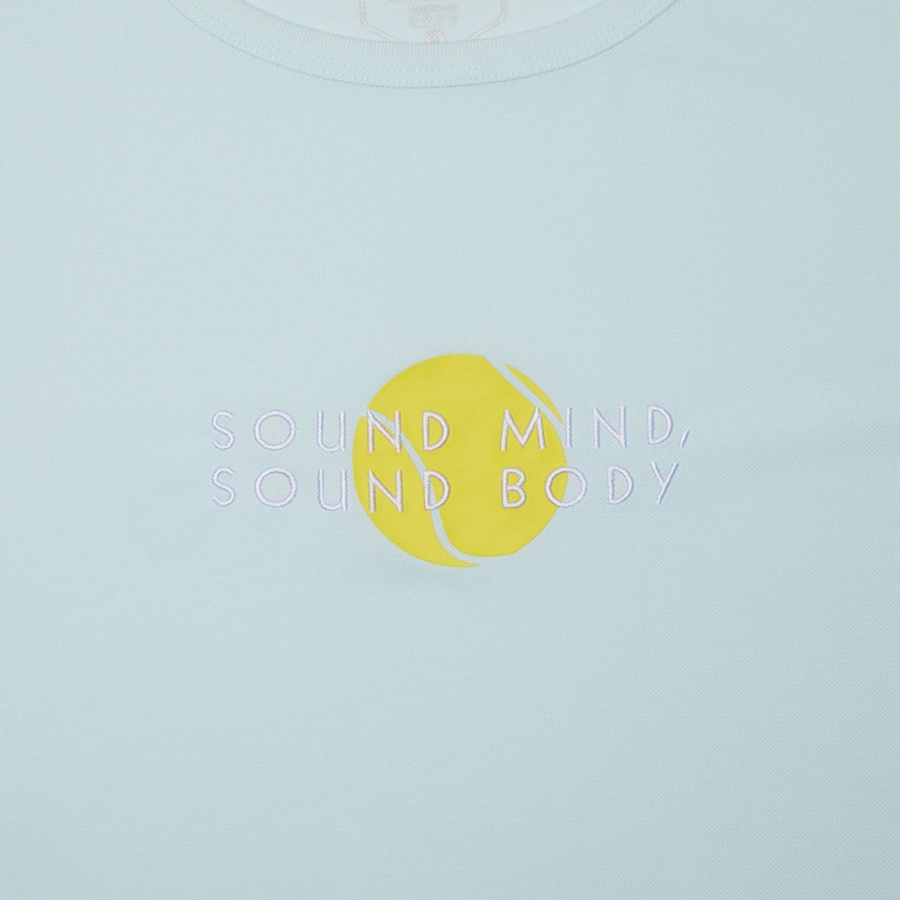 WOMEN'S CLASSIC GRAPHIC TEE - 6