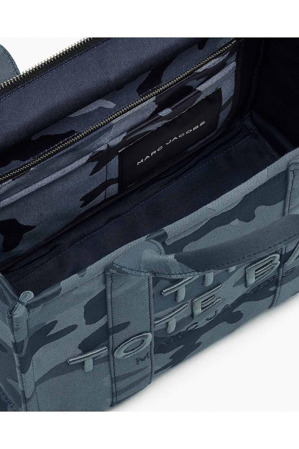 The Medium Tote - 6