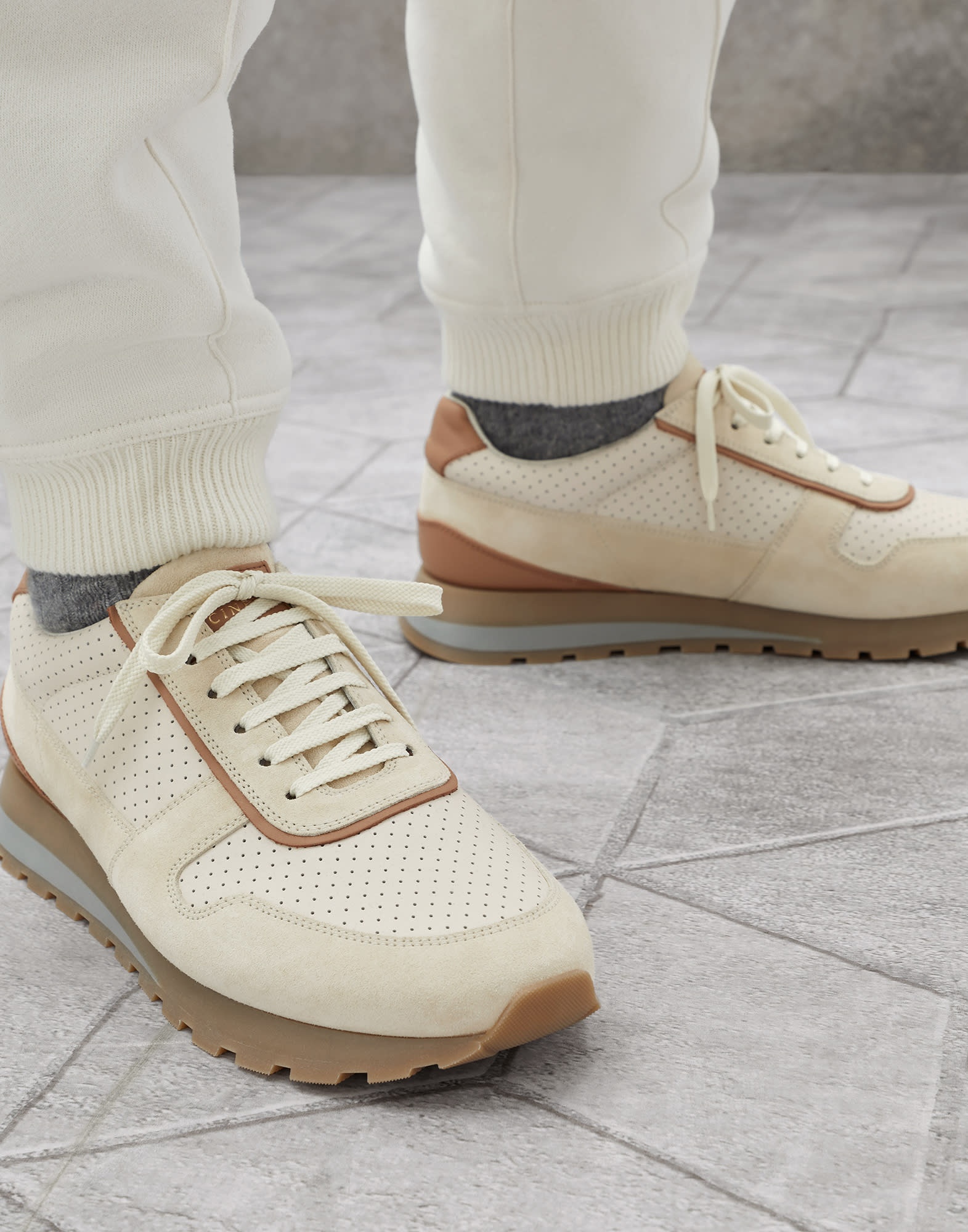 Punched calfskin and suede runners - 4