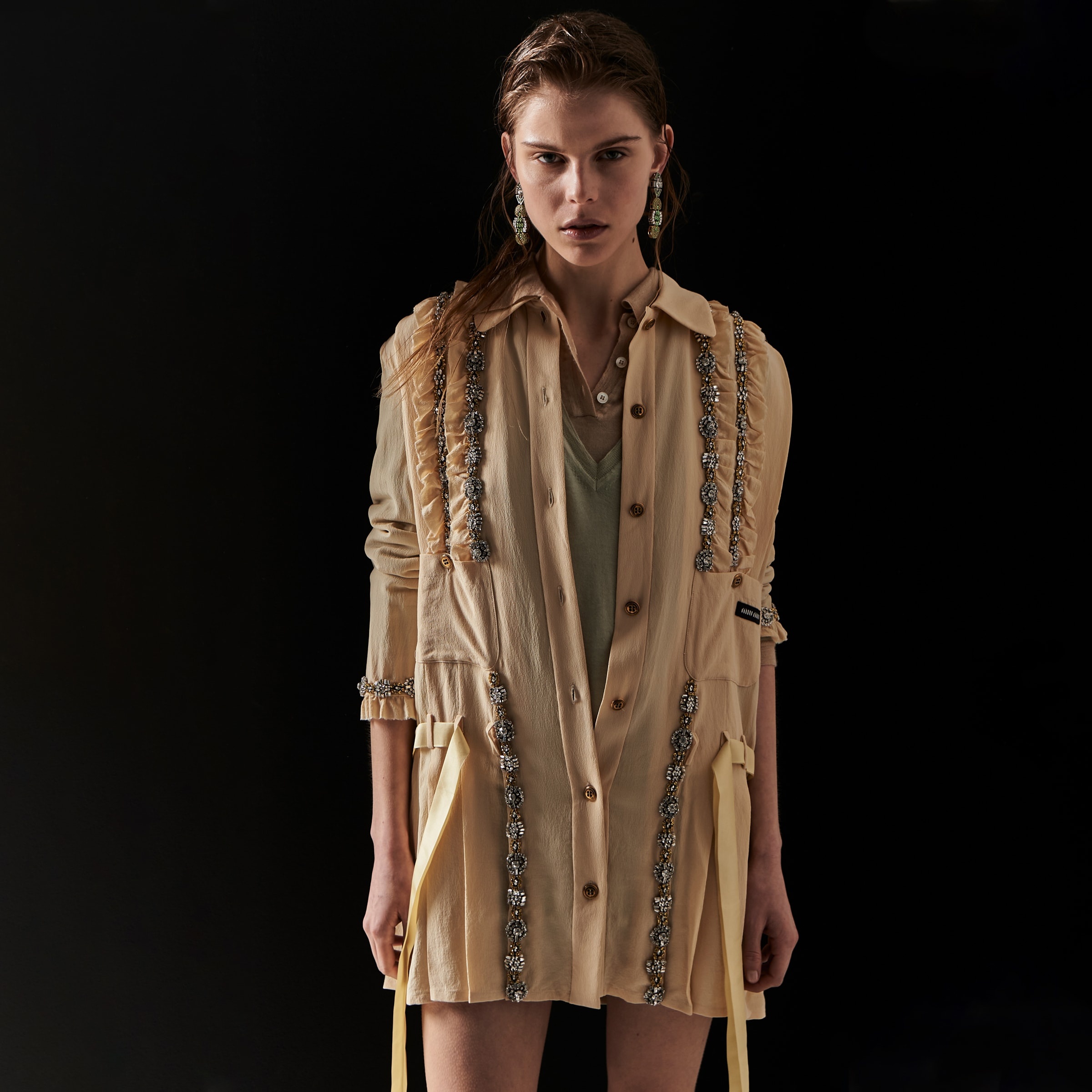 Embroidered marocain mini-dress - 6