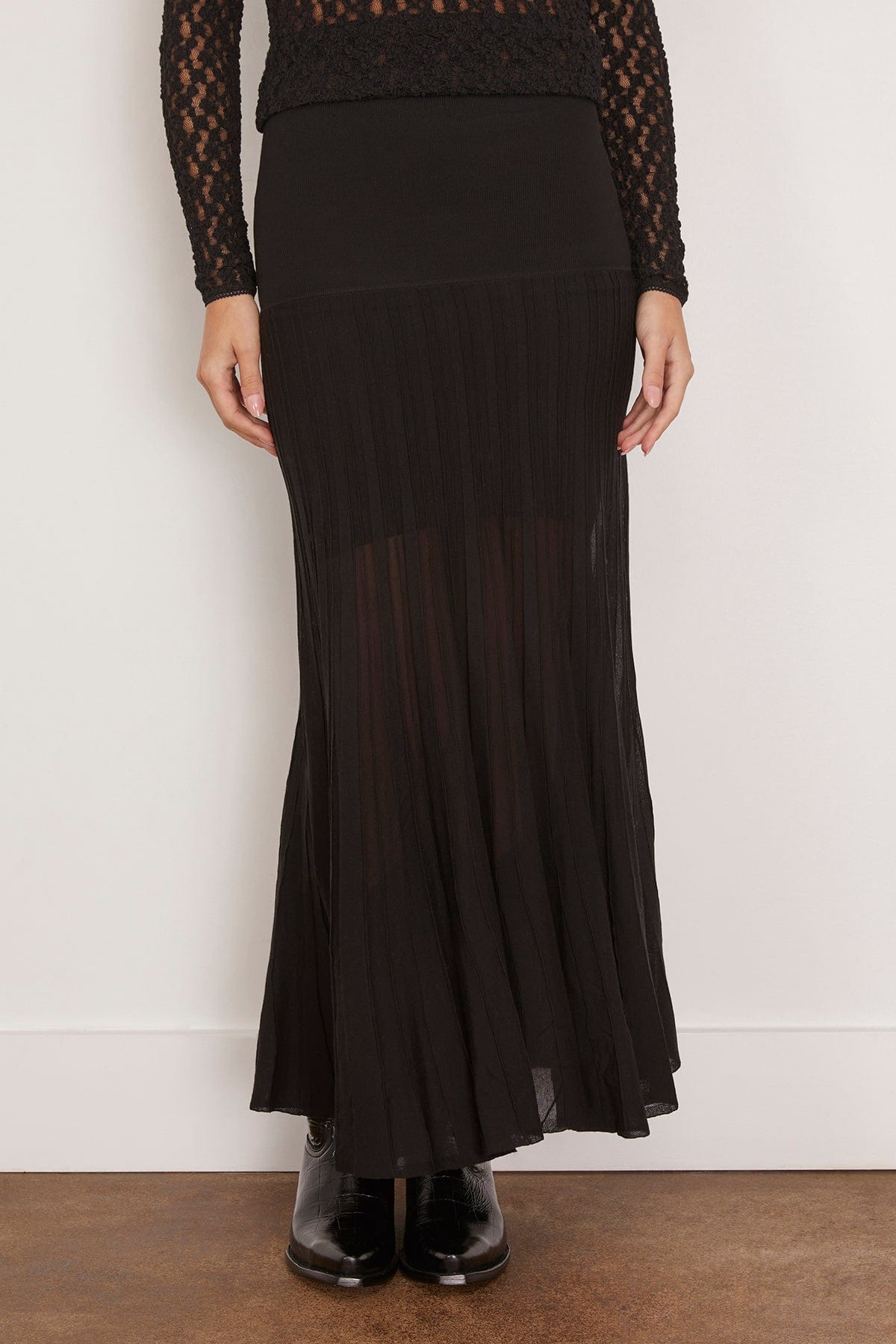 Ezra Skirt in Black - 3