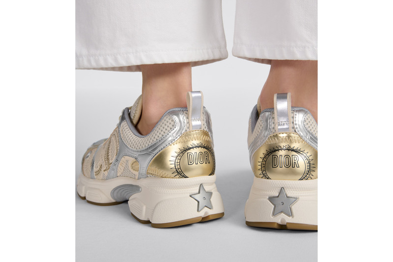 Dior Chrono Sneaker 4