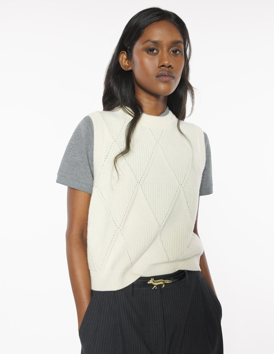 TEXTURED WOOL ARGYLE VEST - 3