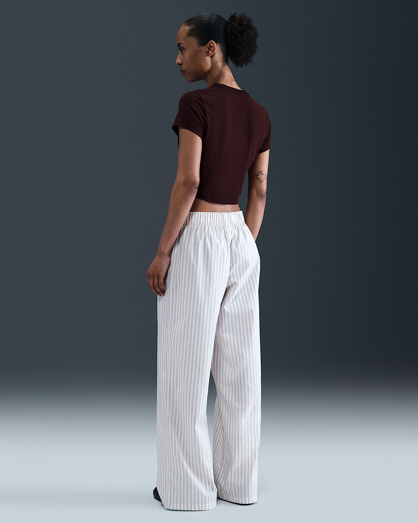Nike Sportswear Chill Knit Women's Cropped T-Shirt - 5