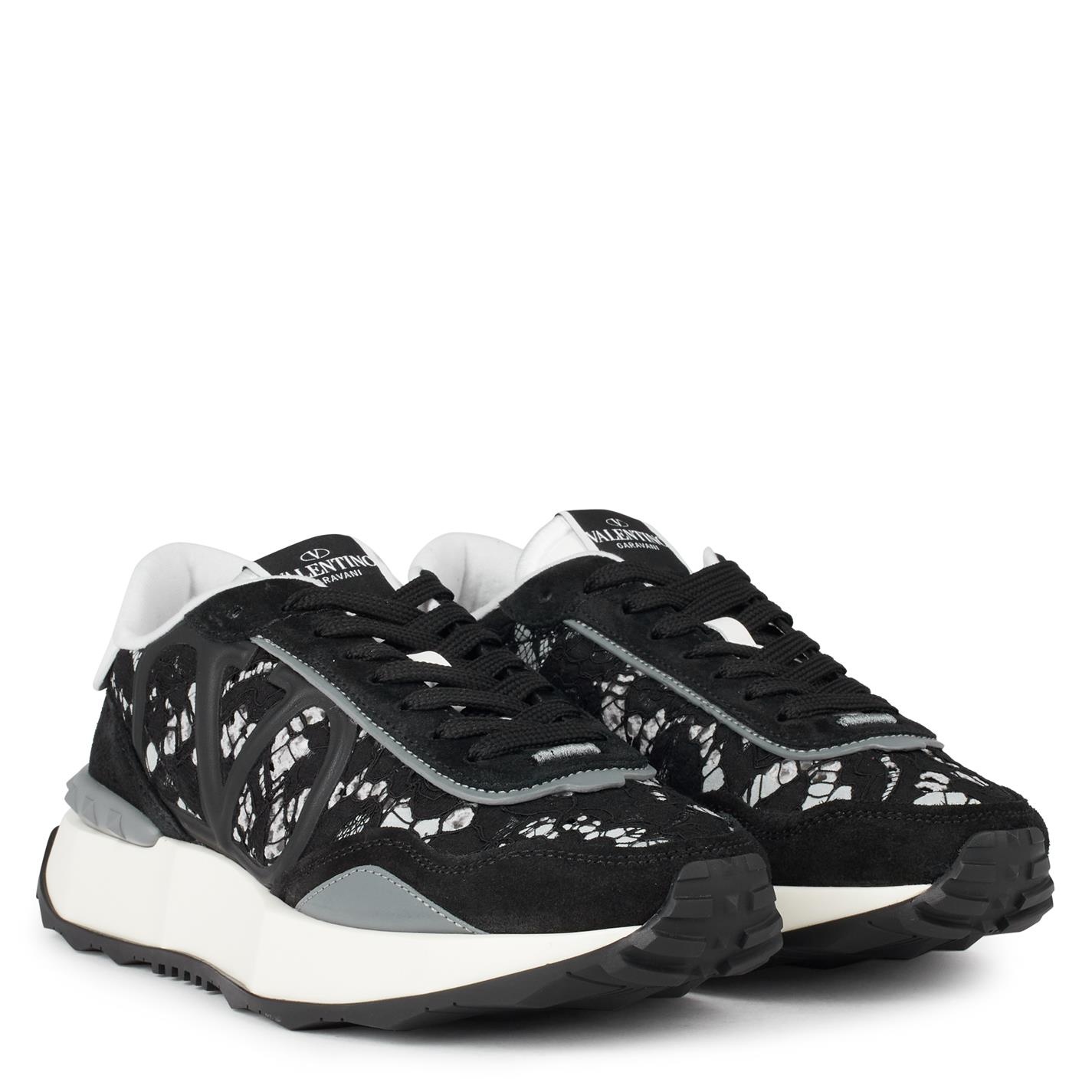 LACE AND MESH LACERUNNER TRAINERS - 3