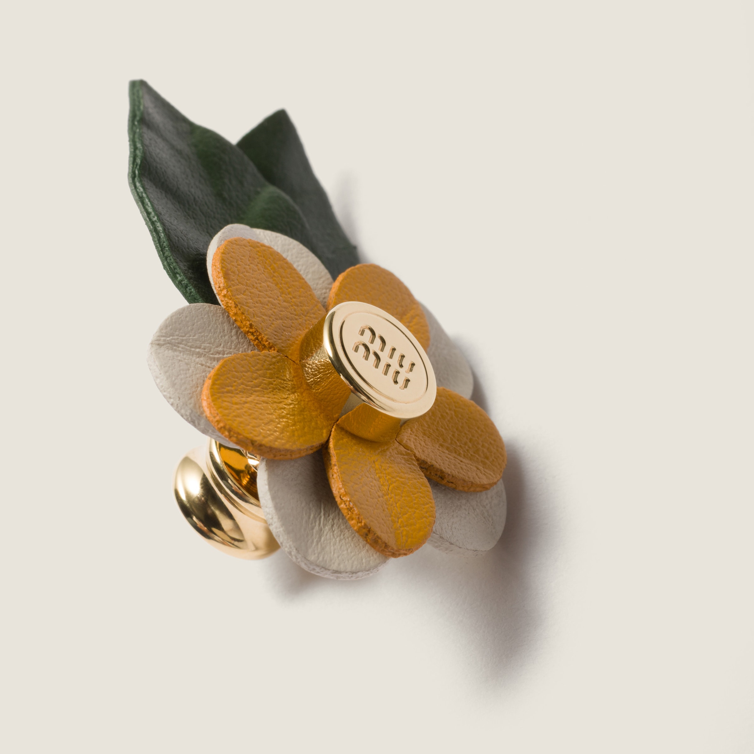 Leather floral brooch - 2