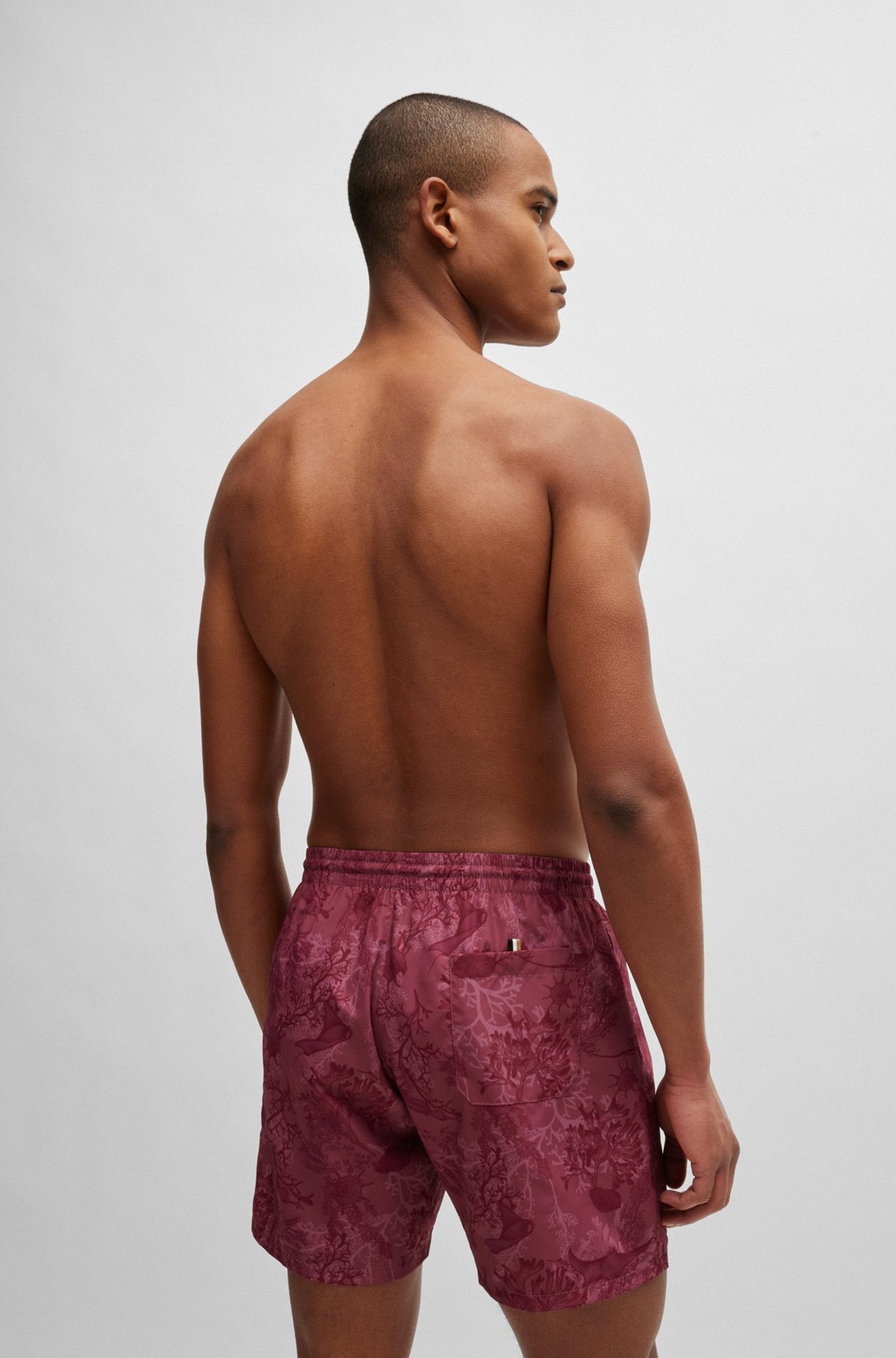 LOGO-BADGE SWIM SHORTS WITH SEASONAL PRINT - 4