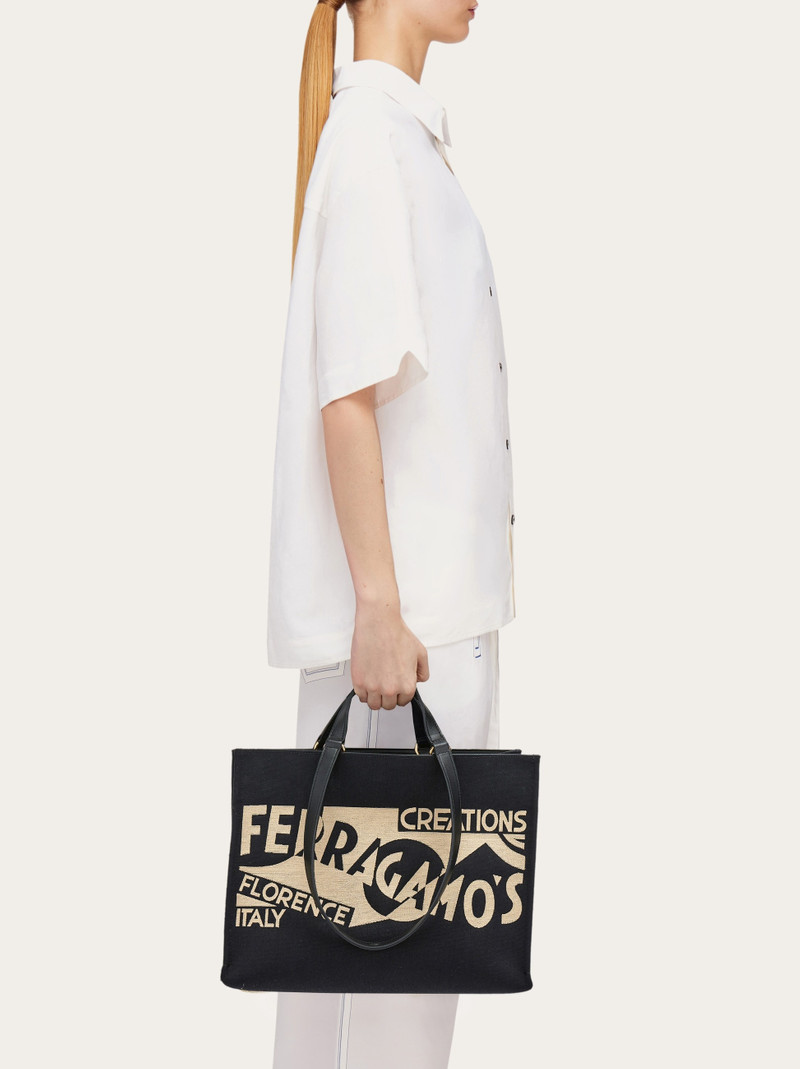 FERRAGAMO Tote bag with logo (M) outlook