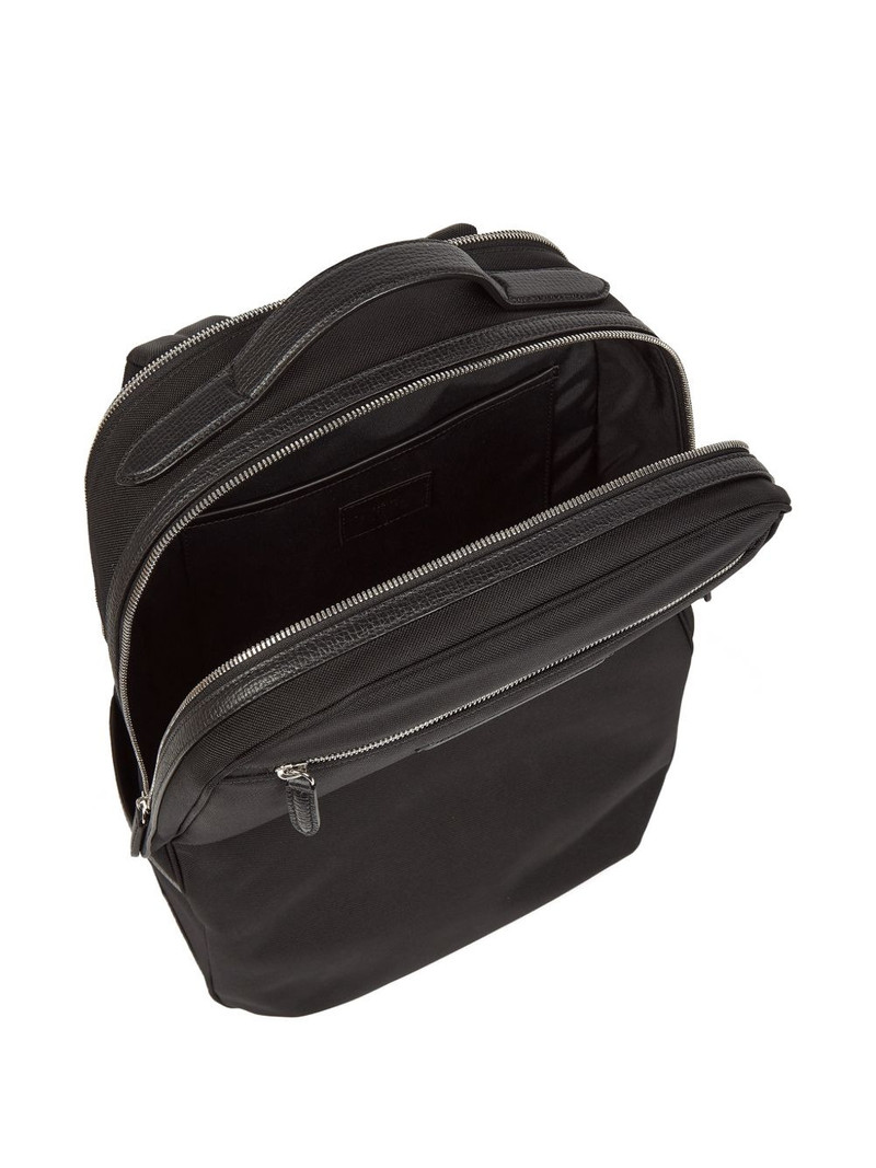 zip backpack 3