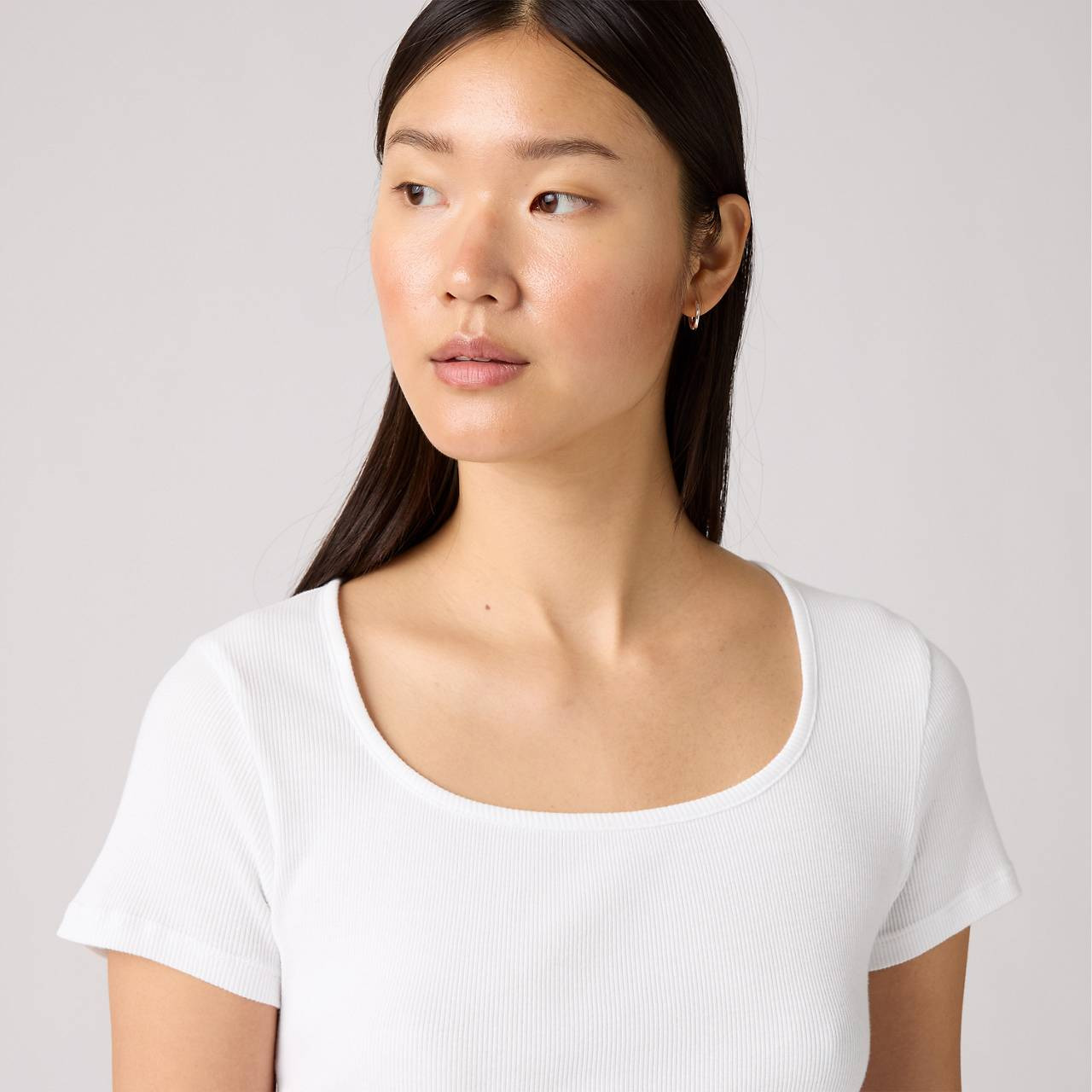 ESSENTIAL SQUARE NECK TEE - 5