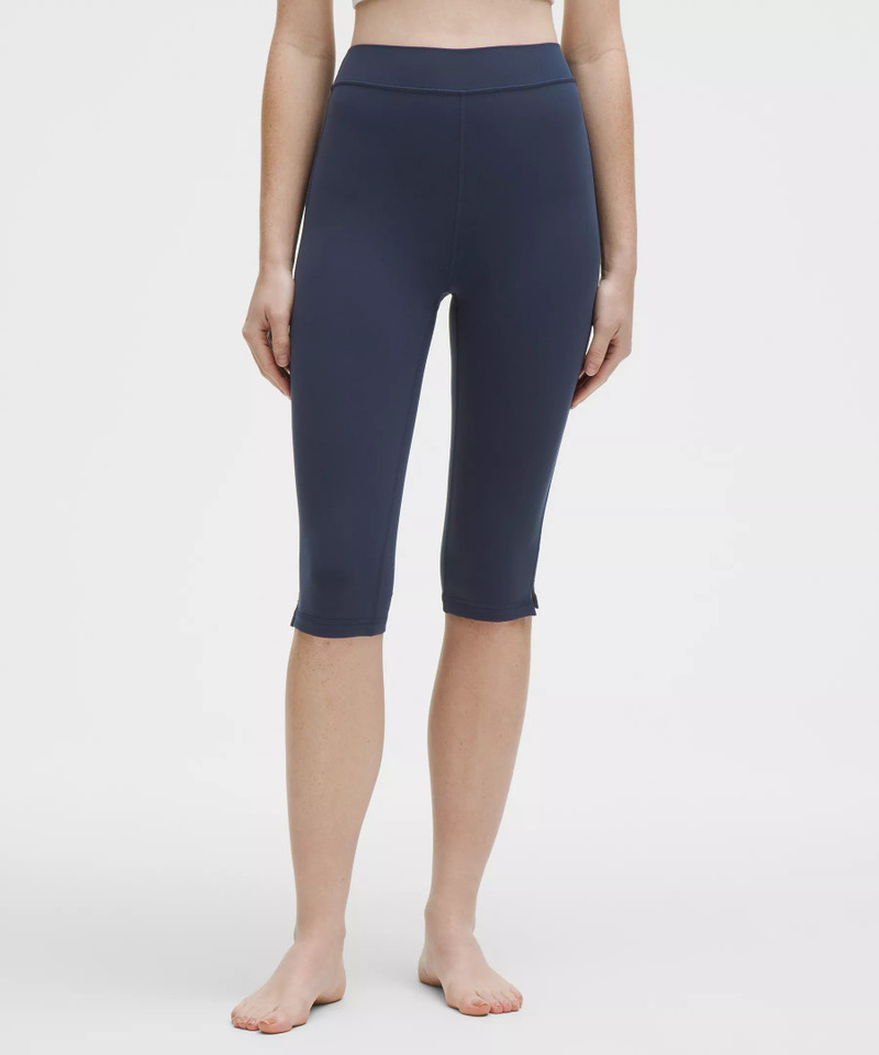 Groove High-Rise Notched-Hem Crop 15" 1