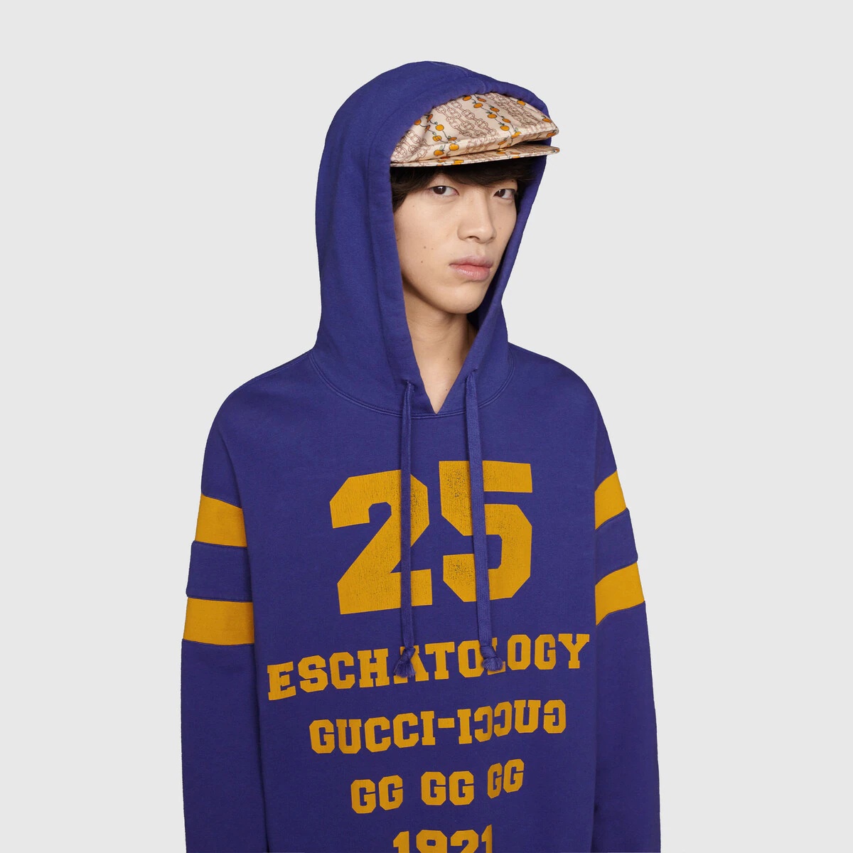 Sweatshirt with '25 Gucci Eschatology and Blind for Love 1921 ' print - 6